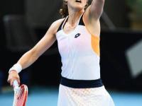 PG电子-穆古鲁扎爆冷击败湖人，出色防守引爆全场！的简单介绍